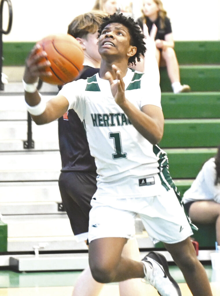 Quatro Stewart achieves 1,000-point career mark